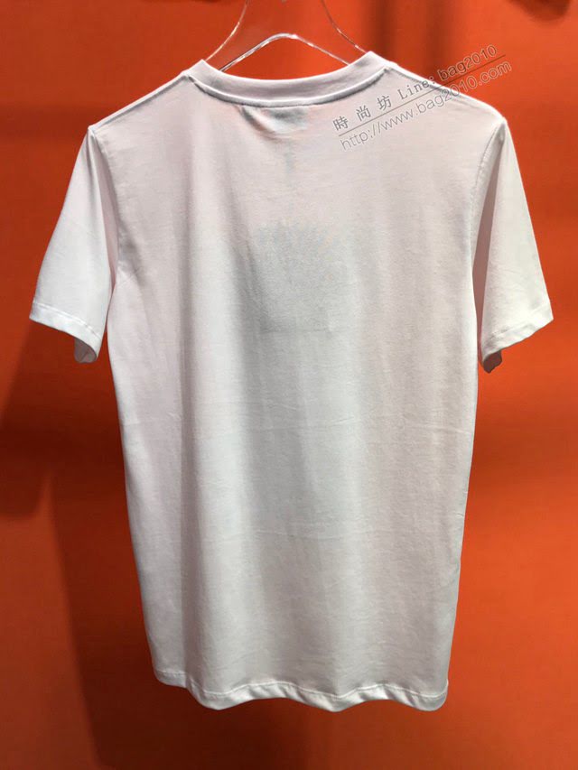 Burberry新款短袖 巴寶莉2020新款印花刺繡T恤 頂級品質  tzy2555
